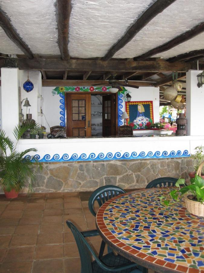 Oceanfront Bungalows - Paradise Rentals Santa Catalina Exterior foto