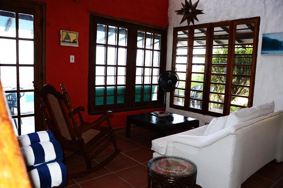 Oceanfront Bungalows - Paradise Rentals Santa Catalina Exterior foto