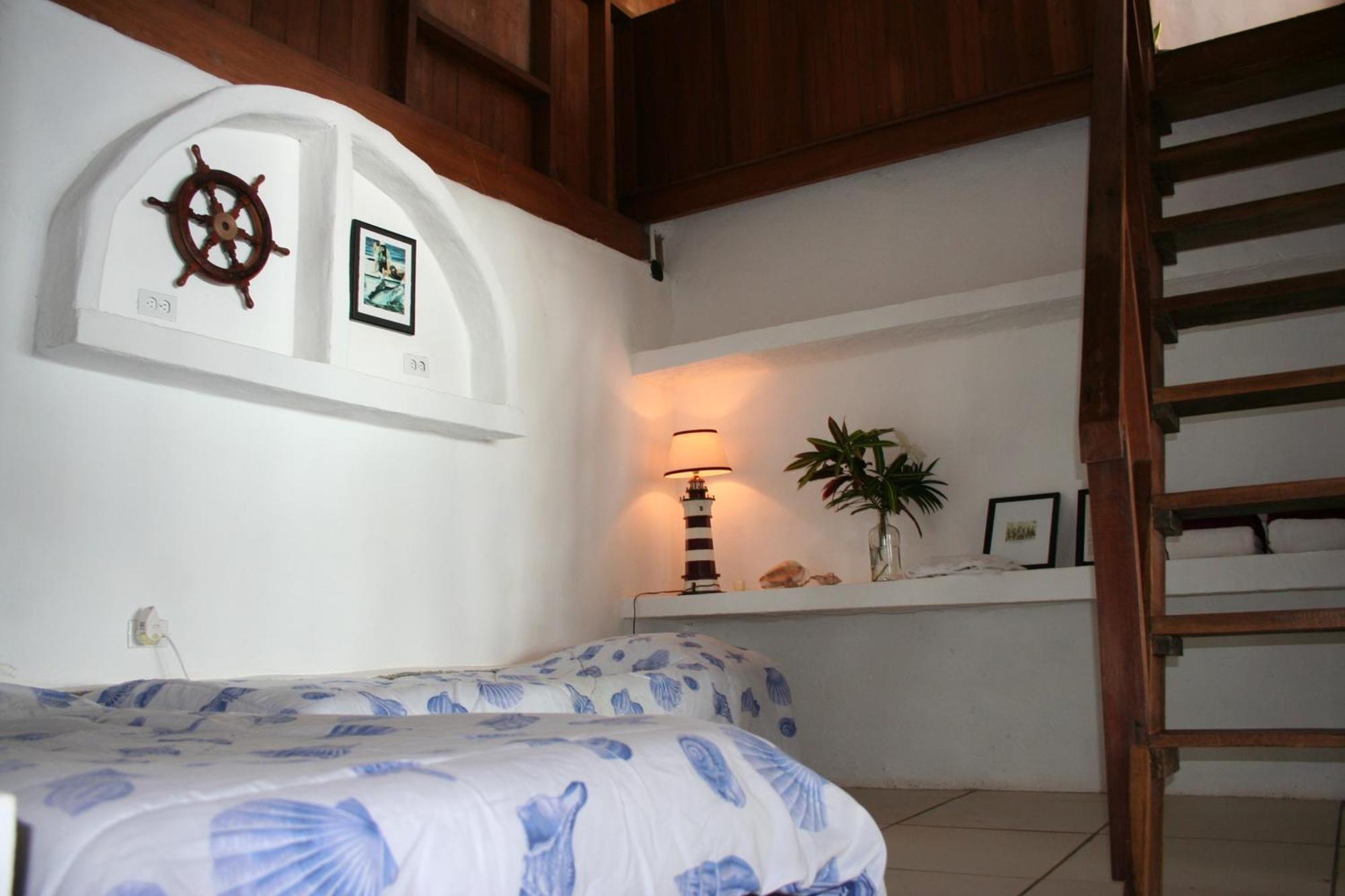 Oceanfront Bungalows - Paradise Rentals Santa Catalina Exterior foto