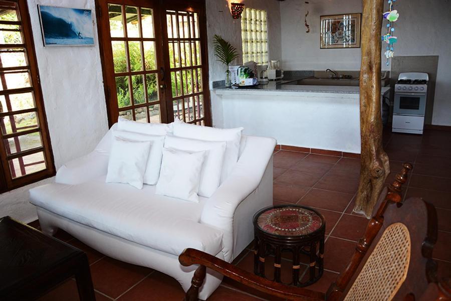 Oceanfront Bungalows - Paradise Rentals Santa Catalina Exterior foto