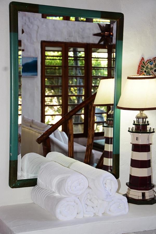 Oceanfront Bungalows - Paradise Rentals Santa Catalina Exterior foto